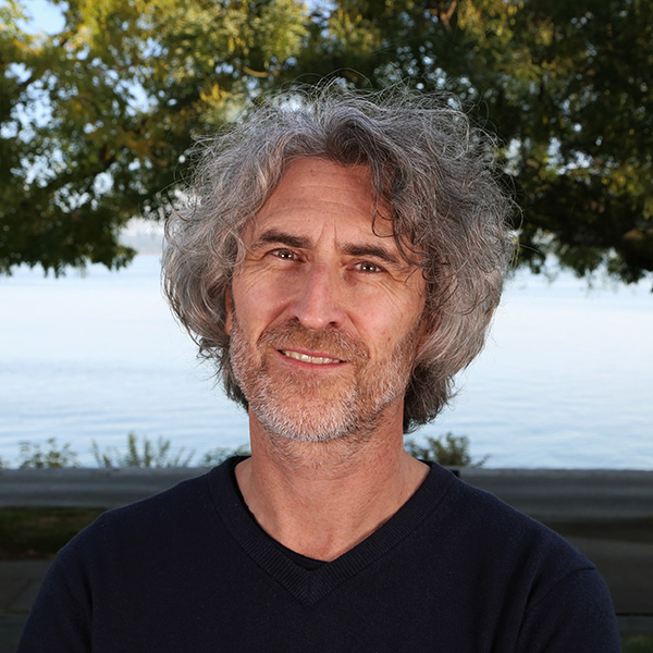 Formateur et consultant spécialisé en autisme